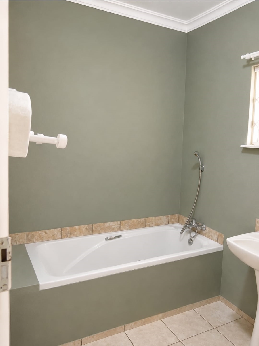 To Let 4 Bedroom Property for Rent in Dibeng Northern Cape